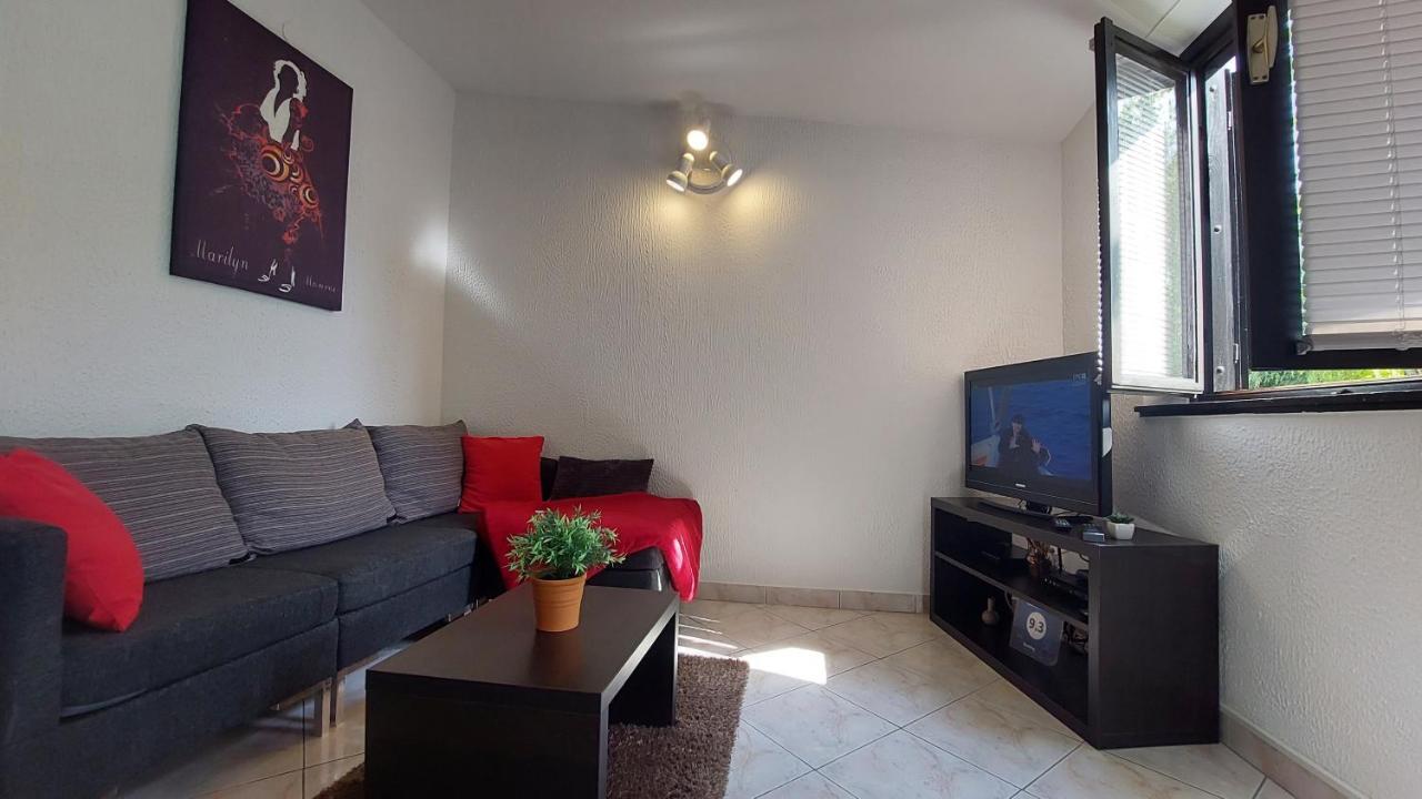 Apartment Cervar Пореч Екстер'єр фото